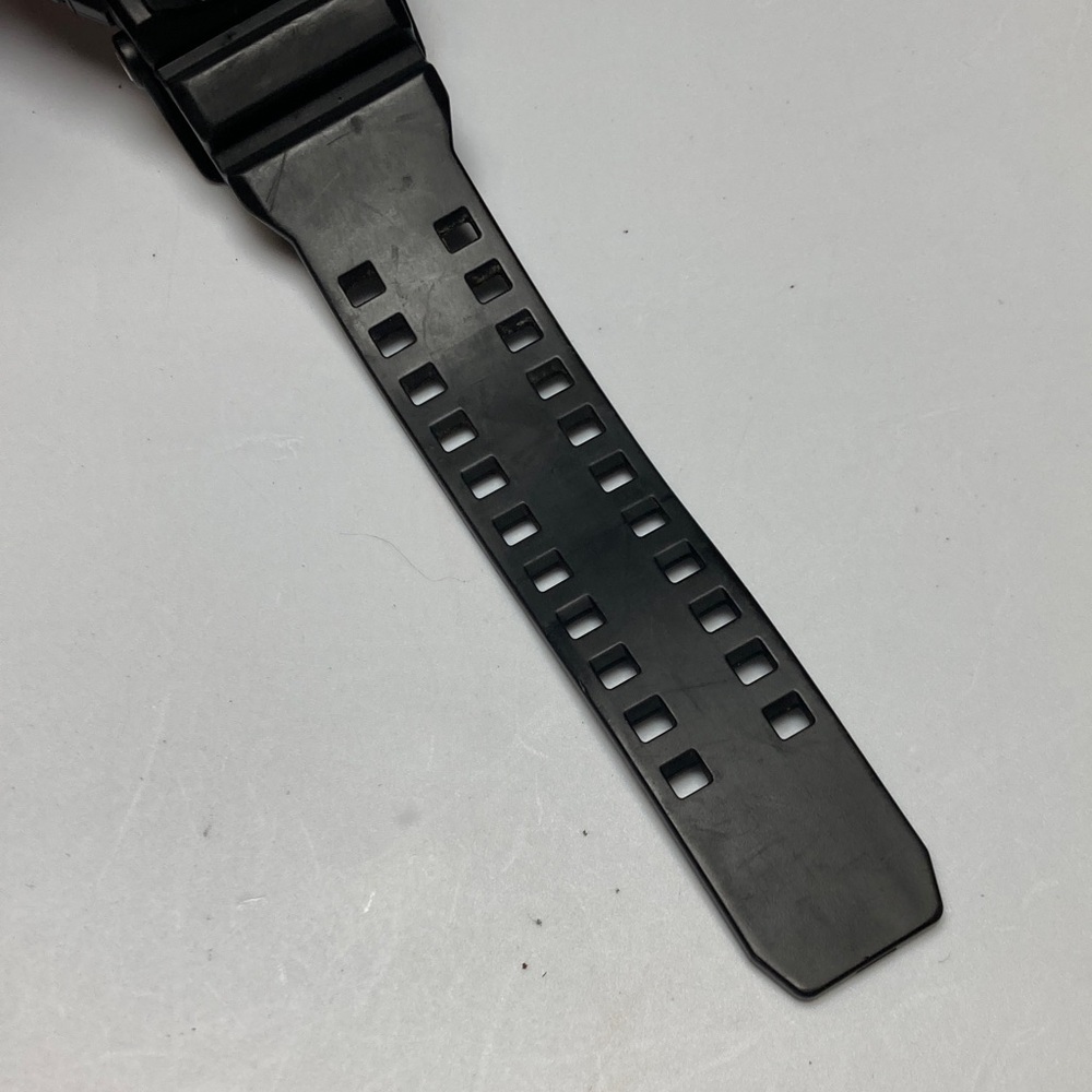 Casio Gshock GD-350, black positive display with teal accents, new battery - Picture 10 of 16